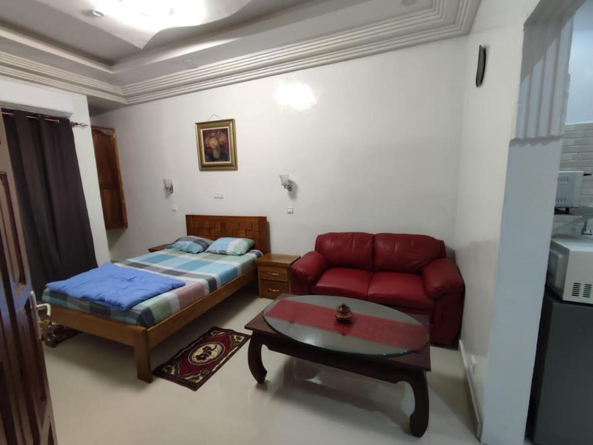 Villa Soleil Du Senegal Dakar Bagian luar foto